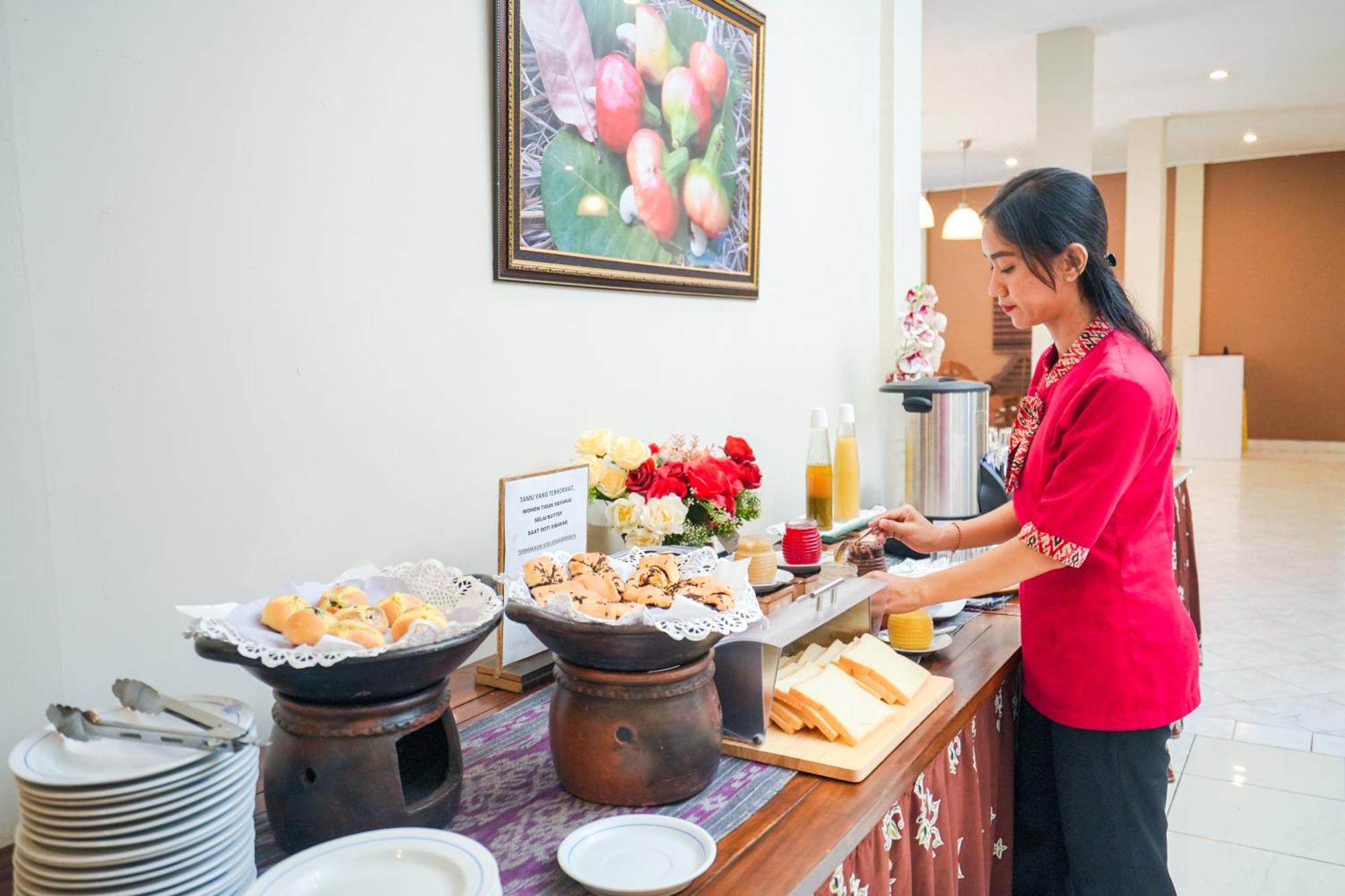 Samawa Transit Hotel Sumbawa Besar Экстерьер фото