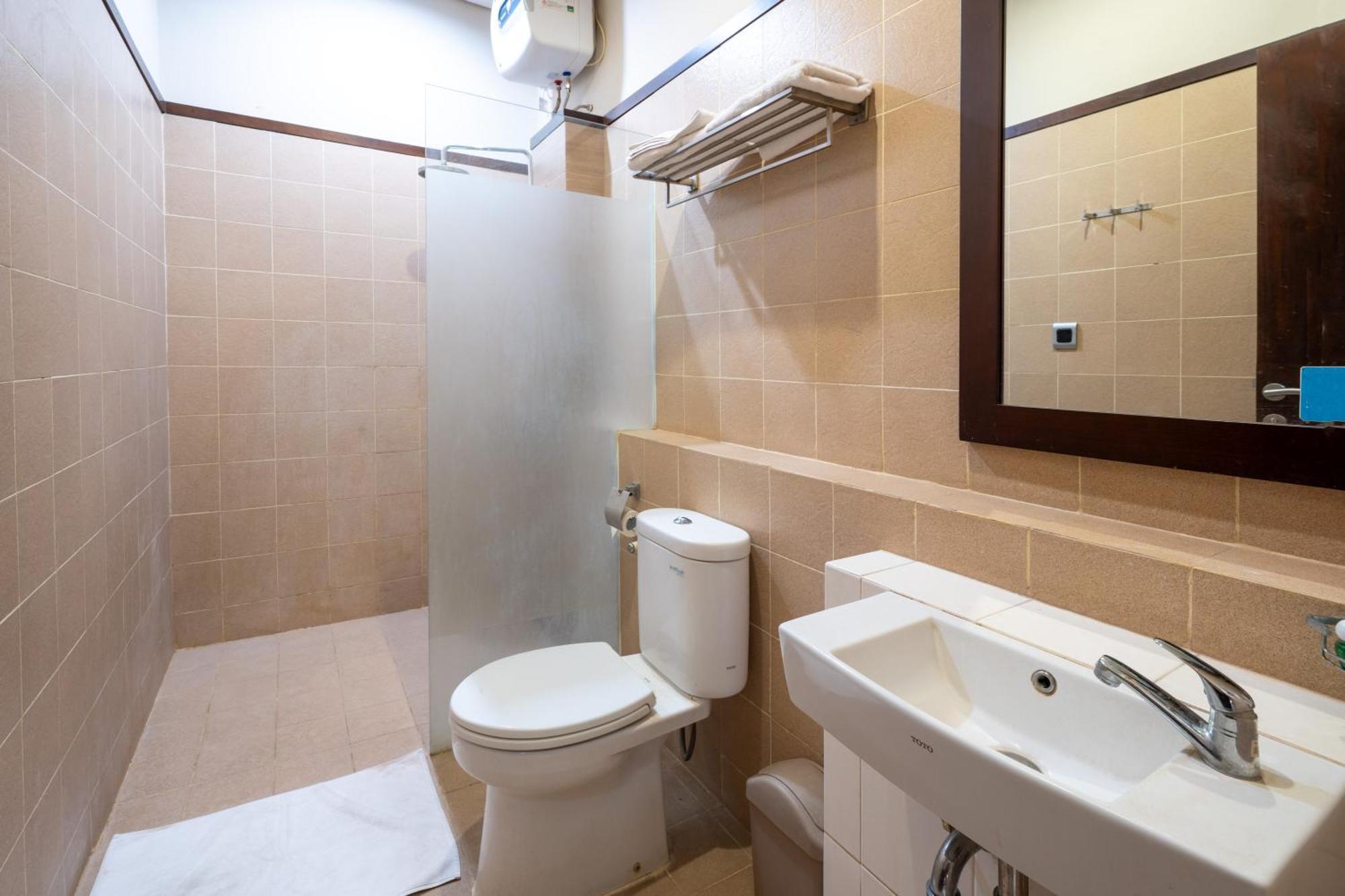 Samawa Transit Hotel Sumbawa Besar Экстерьер фото