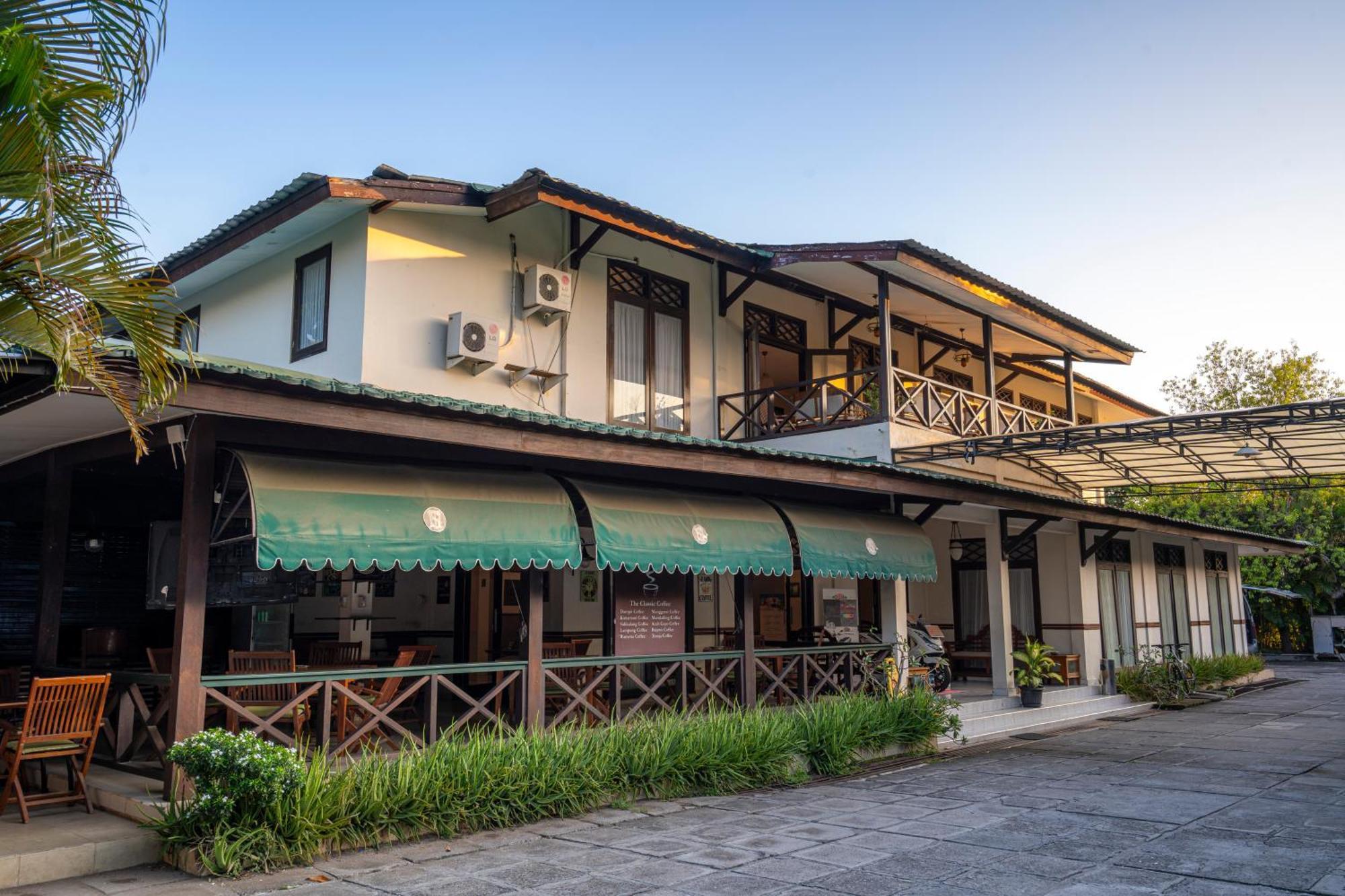 Samawa Transit Hotel Sumbawa Besar Экстерьер фото